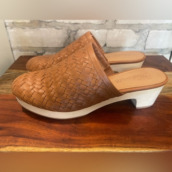 Madewell Jordyn Clog NWOT in Woven Leather Wood Heel, Comfortable, Camel Sz 6.5 - Picture 7 of 16